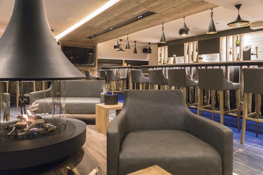 Hotel Des Alpes Samnaun Kültér fotó