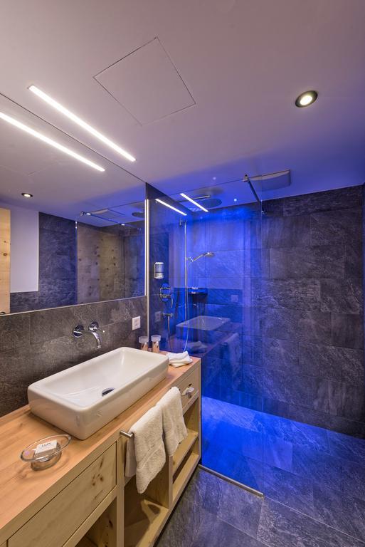 Hotel Des Alpes Samnaun Kültér fotó