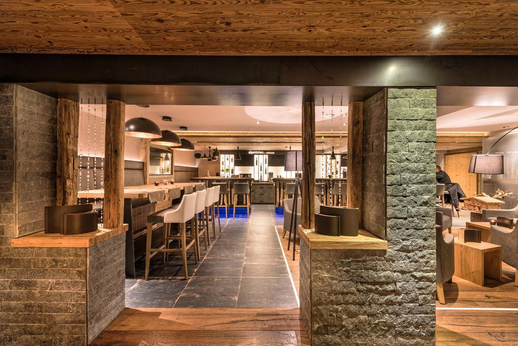 Hotel Des Alpes Samnaun Kültér fotó